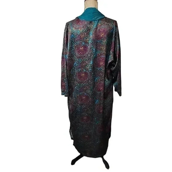 VICTORIA'S Secret Vintage Paisley Print Long Satin and Sheer robe. Size Medium - Picture 3 of 13